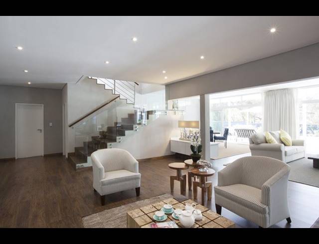 4 BEDROOM HOUSE SOLD IN GALLO MANOR